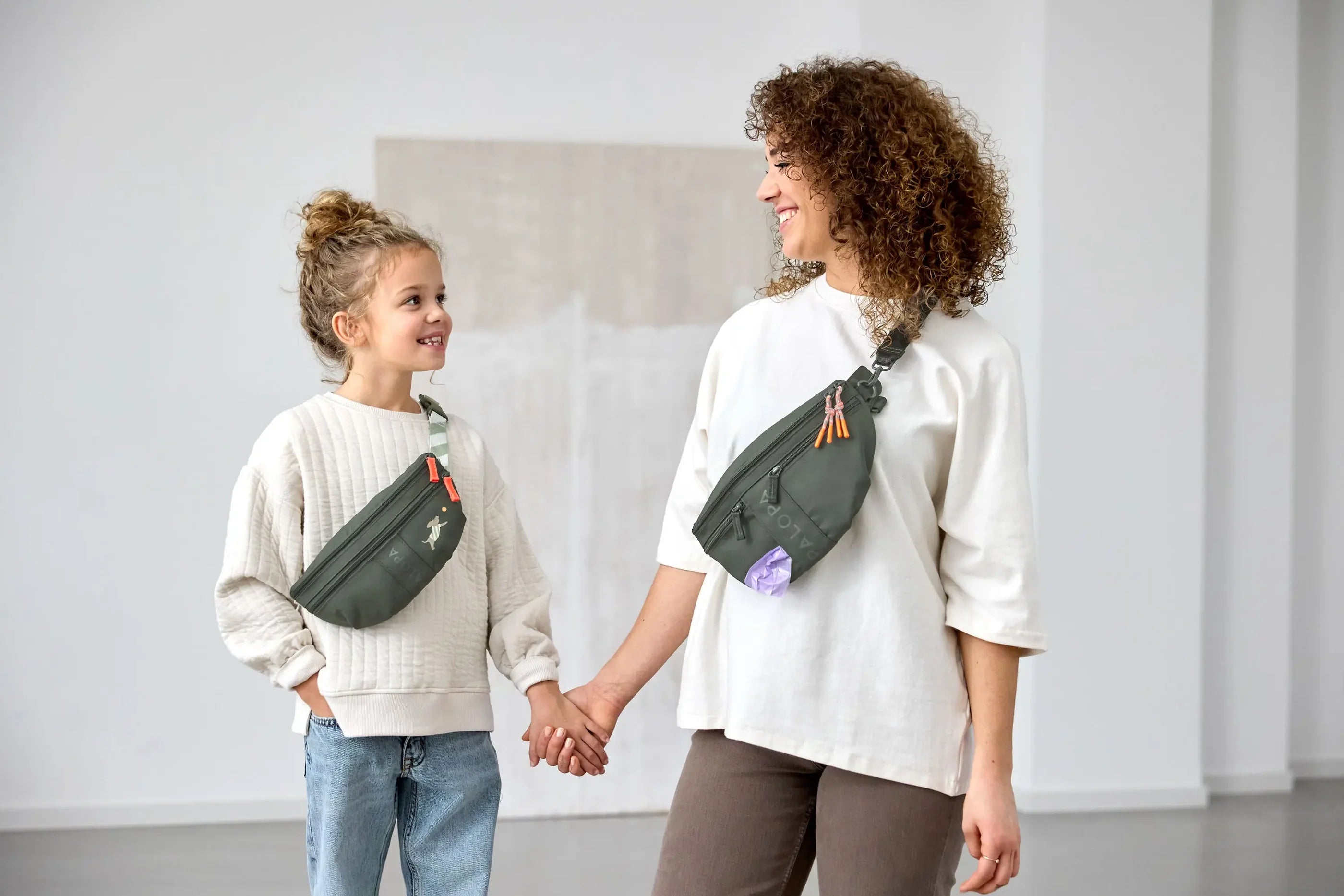 PALOPA - Kinder Bauchtasche Mini Enja Hund grün MINI &amp; ME