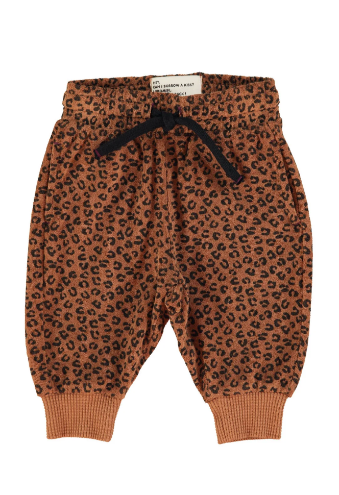 Piupiuchick-hosebraunleo