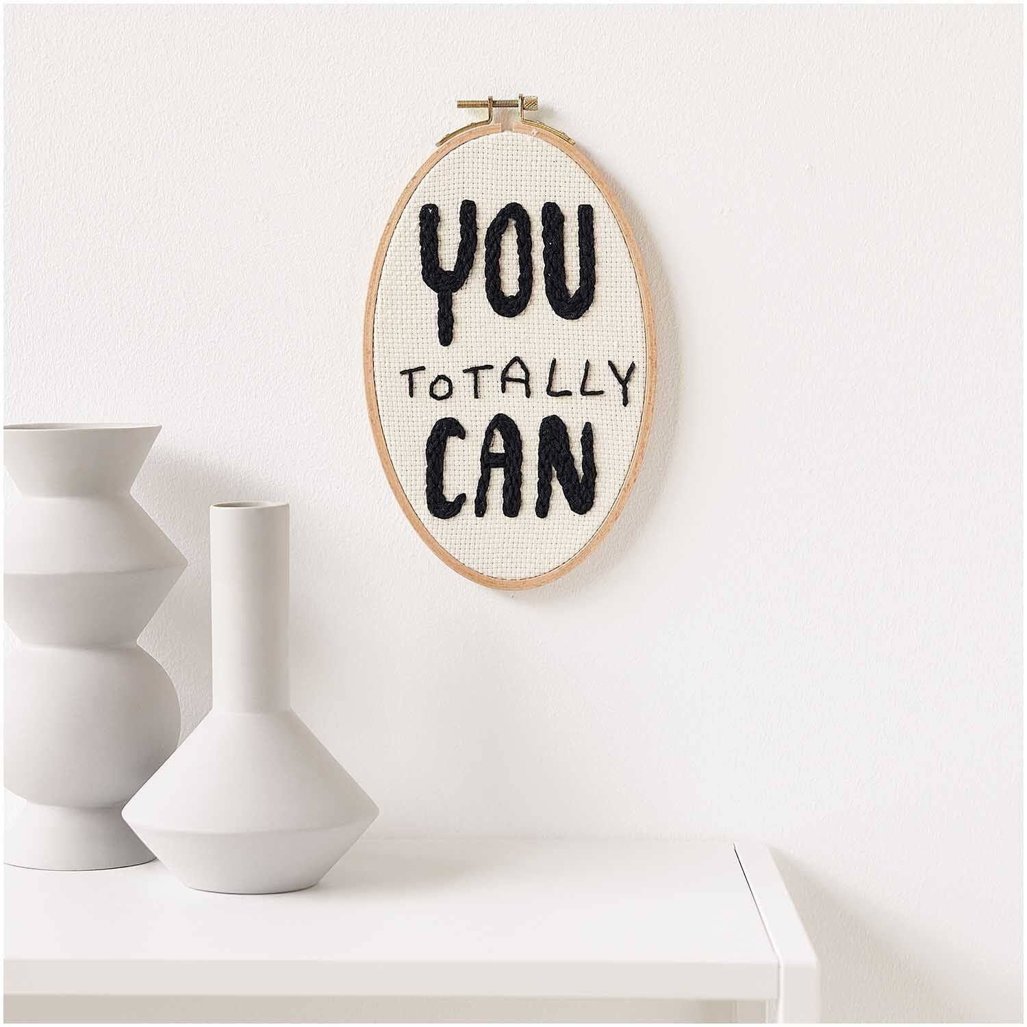 RICO DESIGN - Punch Needle Set „You Totally Can“ oval, 13 x 21 cm