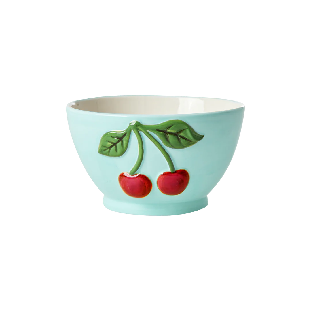 Rice - Schüssel mit roter Kirsche