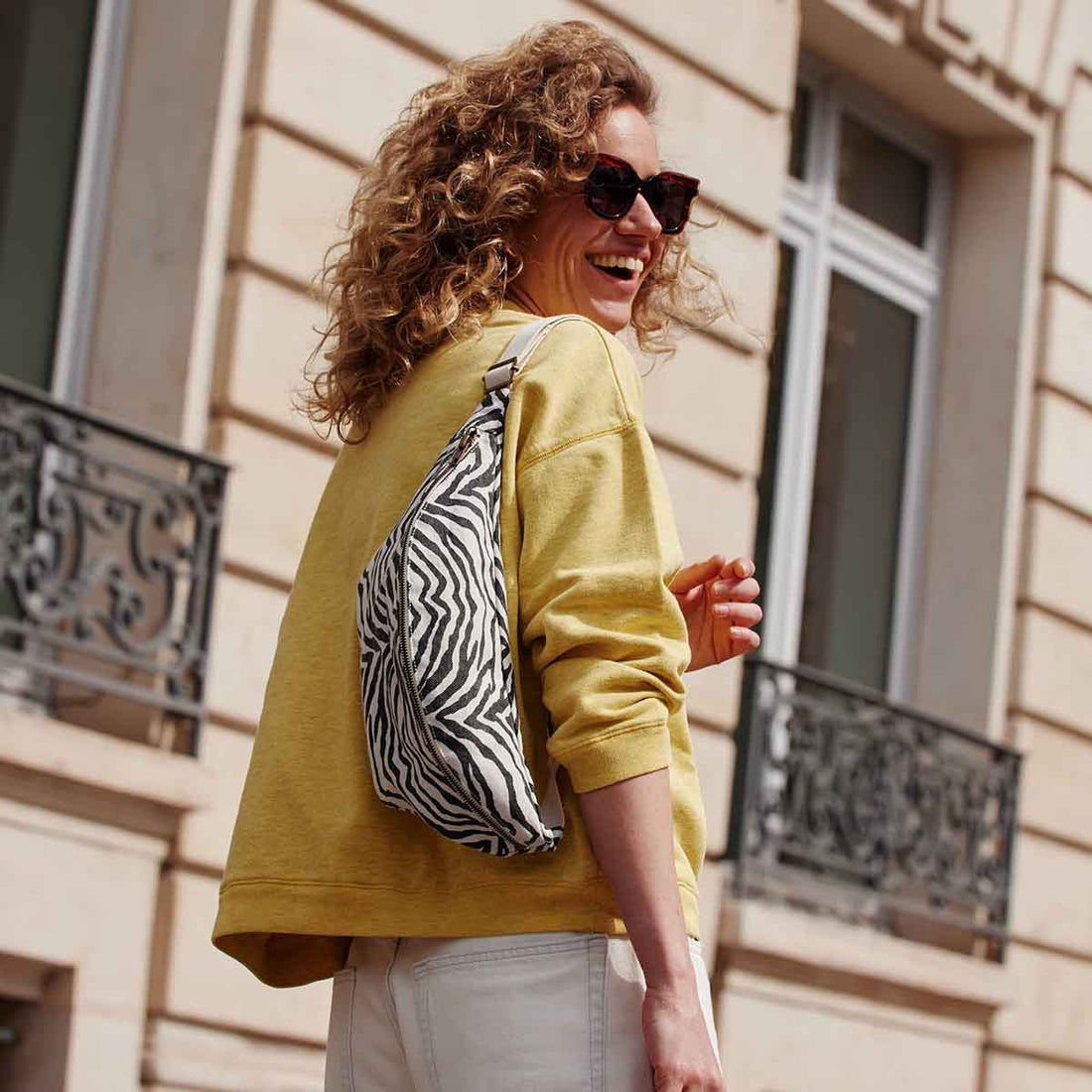 Rose in April - Gürteltasche aus Baumwolle Zebraprint natur/schwarz