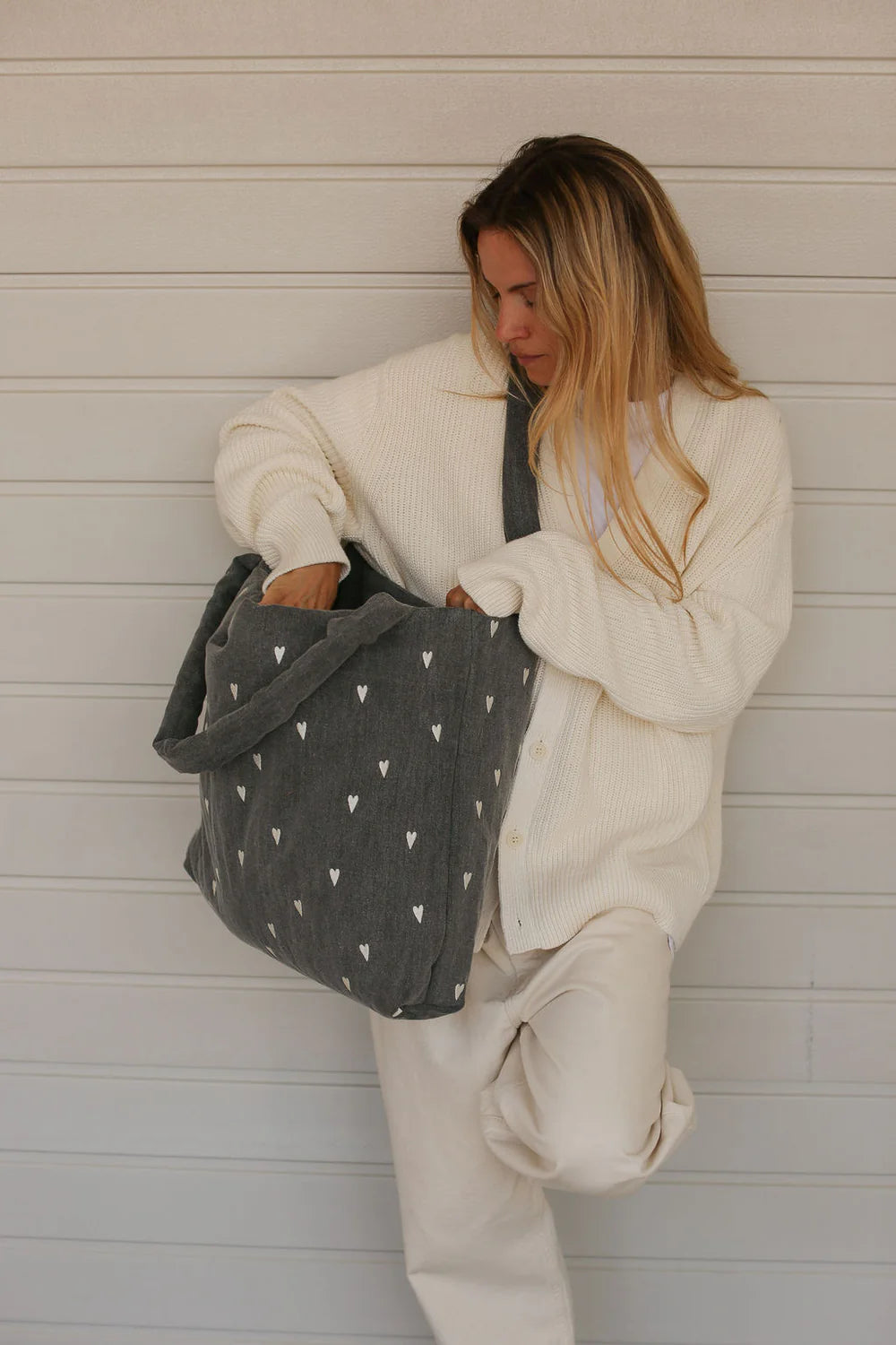 Studio Noos - Denim Mom-Bag/ Shopper grau mit Herzen