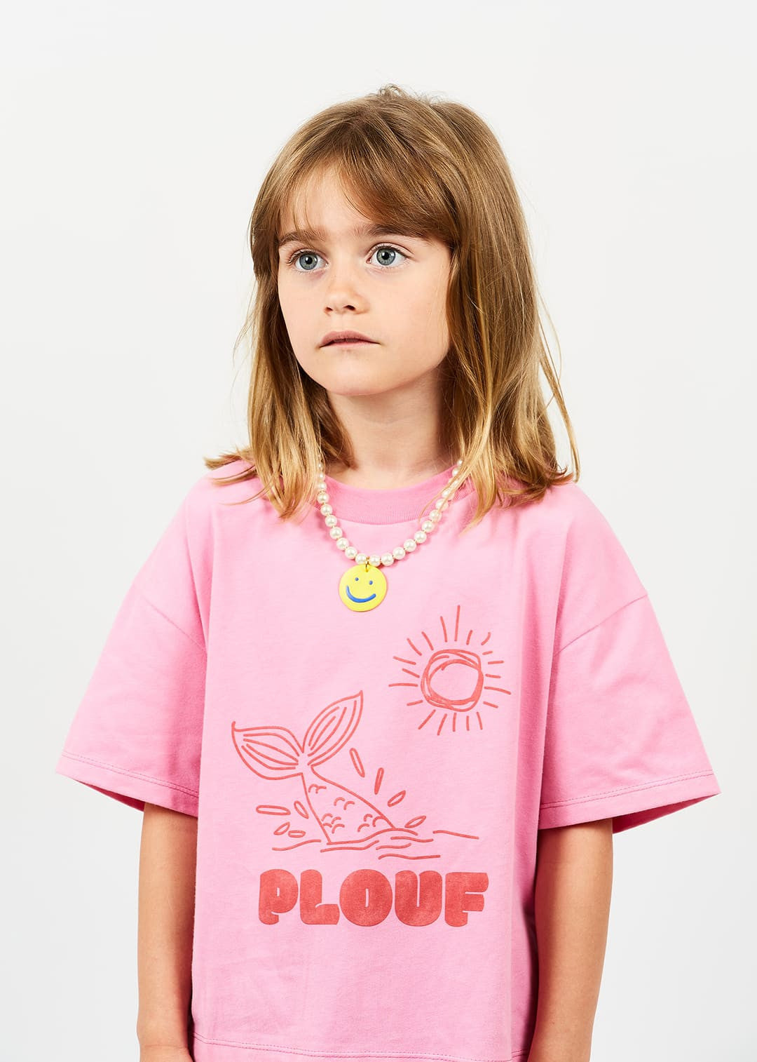 Süßes Kinder T-Shirt mit Plouf Aufdruck für Mädchen und Jungen von Arsène et les Pipelettes.
