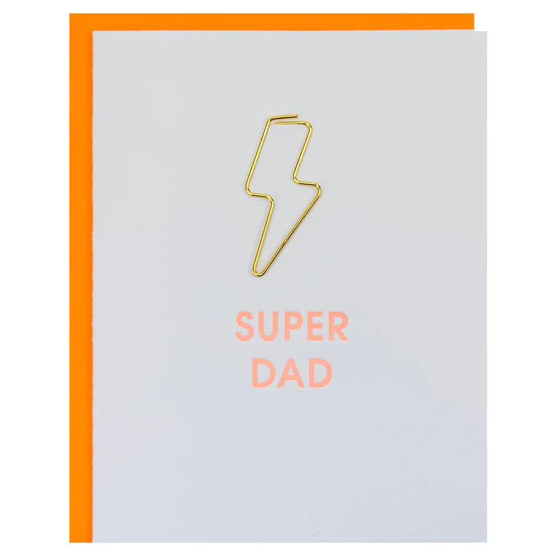 Unsere „Super Dad“-Karte wurde im Buchdruckverfahren auf einer alten Druckmaschine im sonnigen Kalifornien gedruckt
