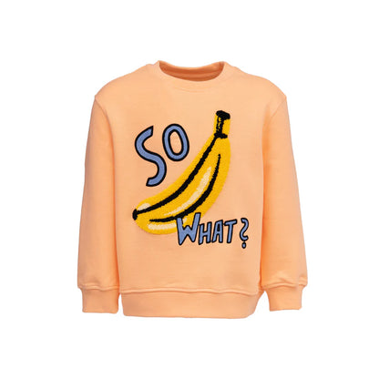 Eine 3D-Bananen- und Kettenstich-Stickerei sorgen dafür, dass Sie in diesem Sweatshirt überall auffallen.
