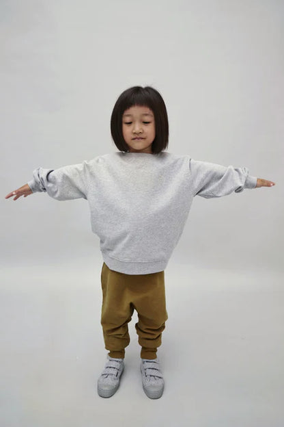 gray-label-cewneck-grau