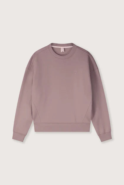 graylabel-crewneck-berry