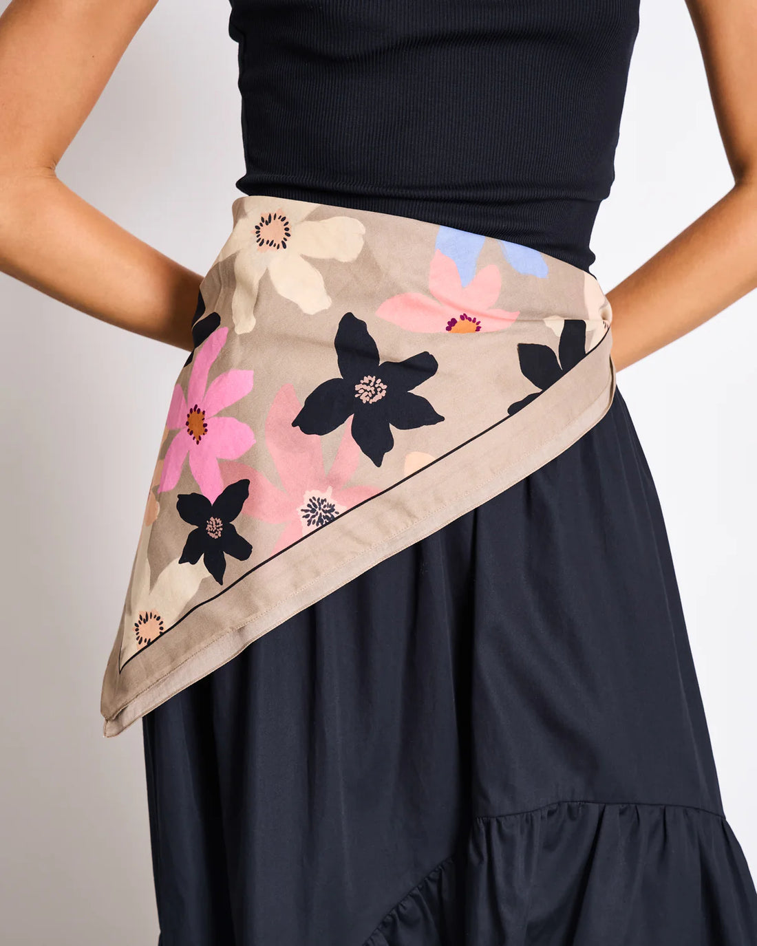 Jan ´n June - Damen Tuch "VAD" Blumen