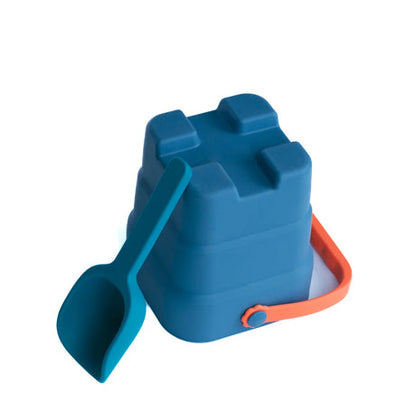 Kleine Flitzer- Kinder Sandspielzeug aus Silikon faltbar blau