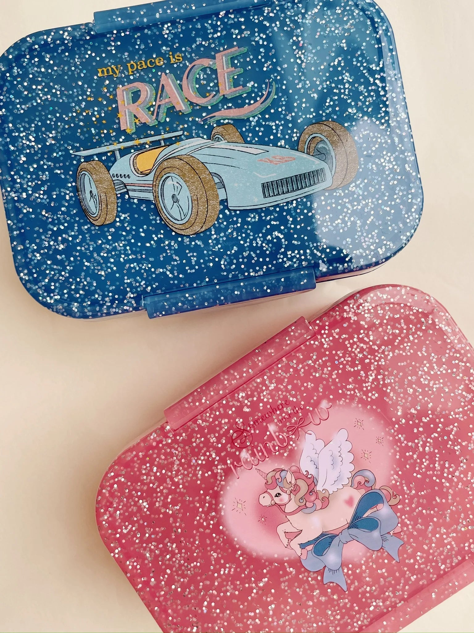 Konges Slojd -  Kinder Glitzer Brotzeitdose Auto Race