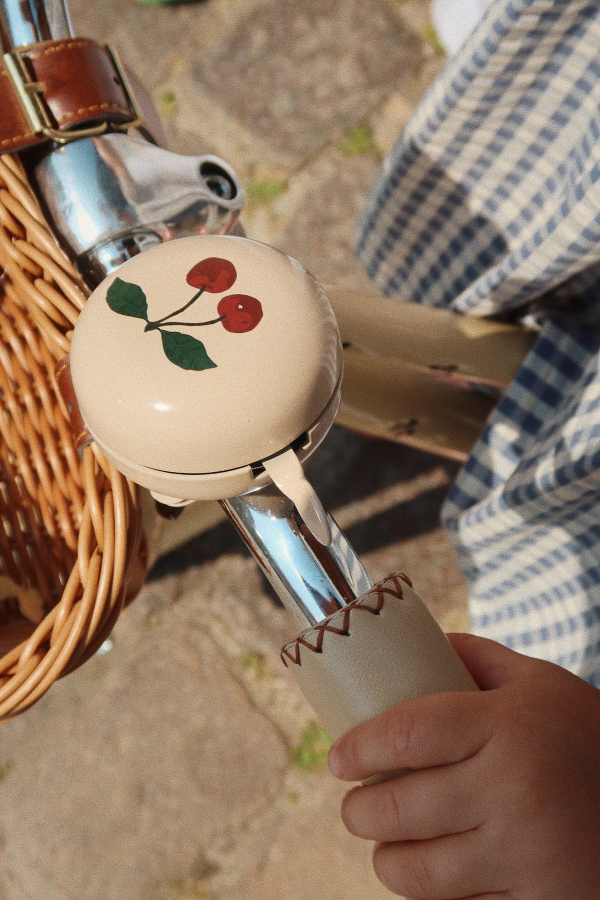 Konges Slojd -  Kinder Fahrradklingel Kirsche