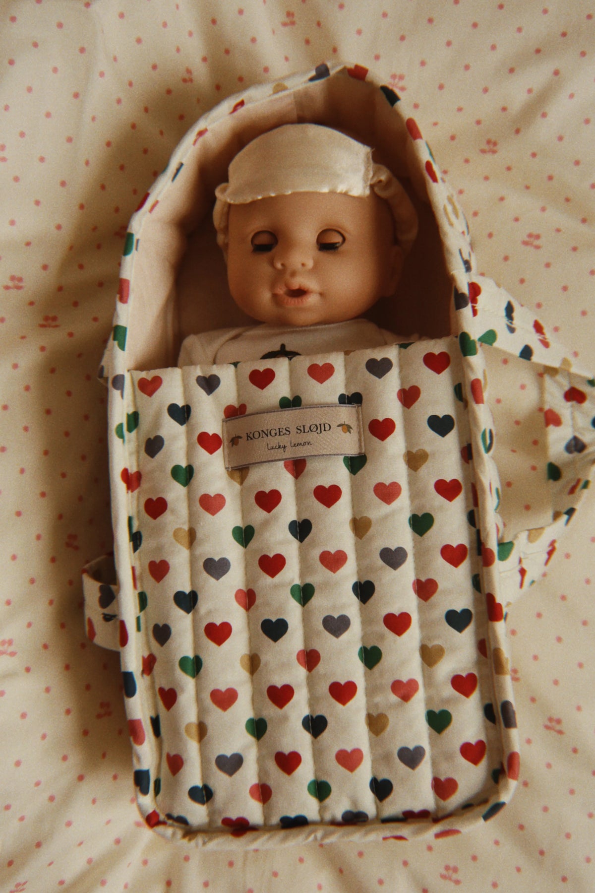 Konges Slojd - Lola Baby Puppe mit Zubehör