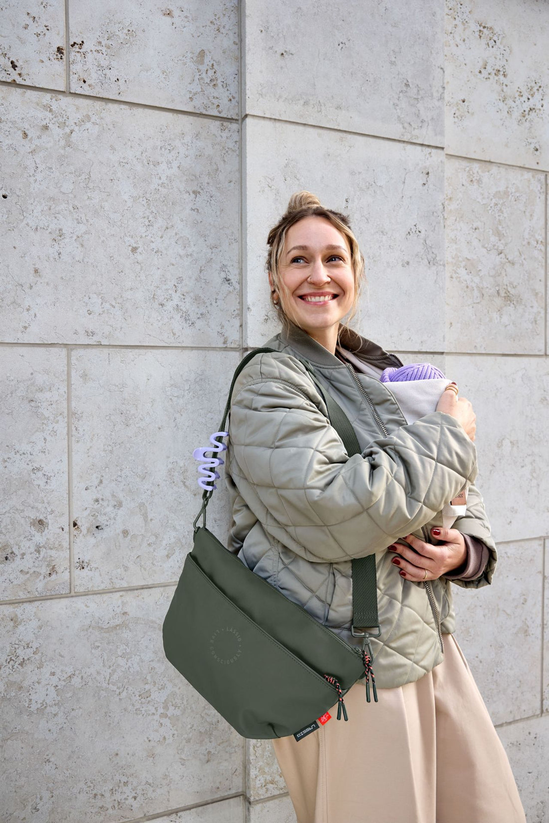 lässig-kinderwagentasche-dunkelgrün