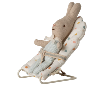 maielg-babywippe-buntepunkte