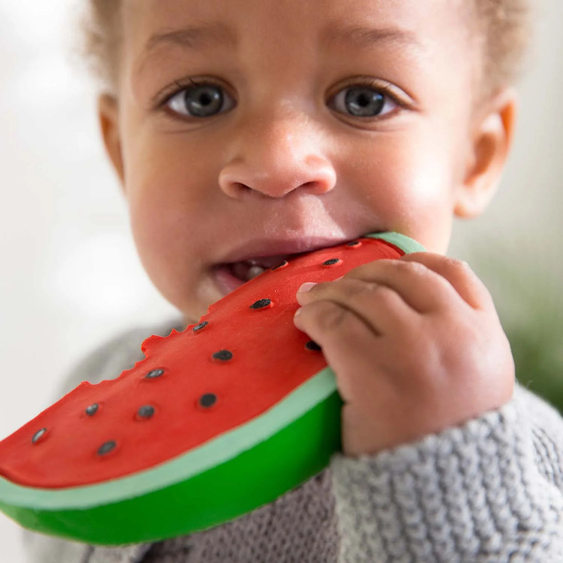 Oli &amp; Carol -  Wassermelone Greifling/ Teether