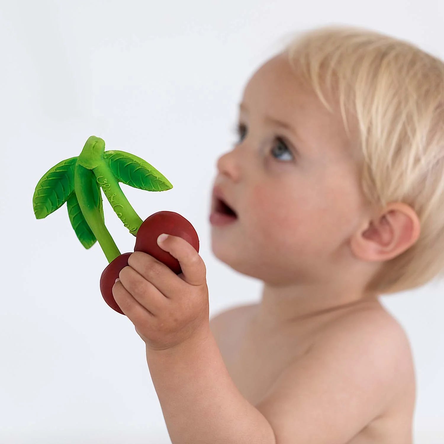 Oli &amp; Carol -  Kirsche Mery Greifling/ Teether