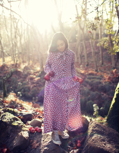 Piupiuchick - Kinder Kleid Äpfel flieder