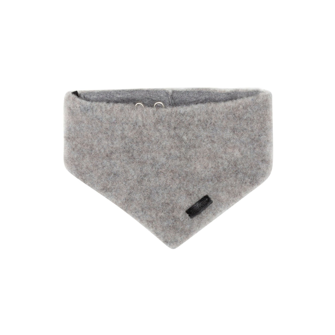Dieses wunderbare Dreieckstuch in grau von Pure &amp; Pure ist das perfekte Accessoire für die kälteren Tage.