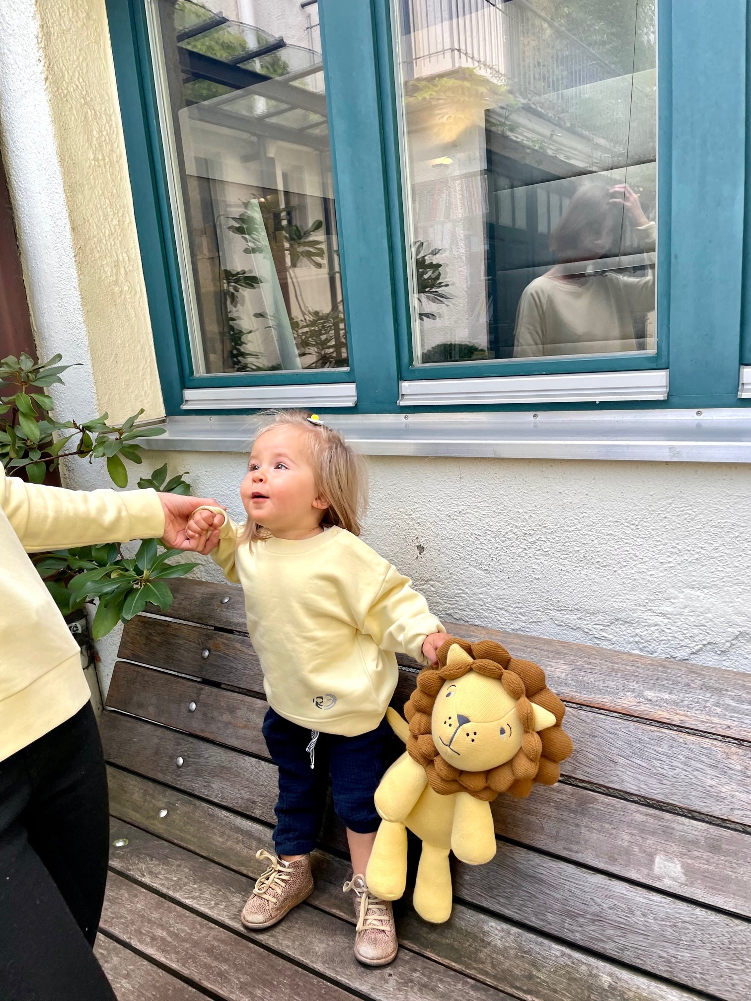 Auryn - Sweatshirt Biobaumwolle gelb mit Breze