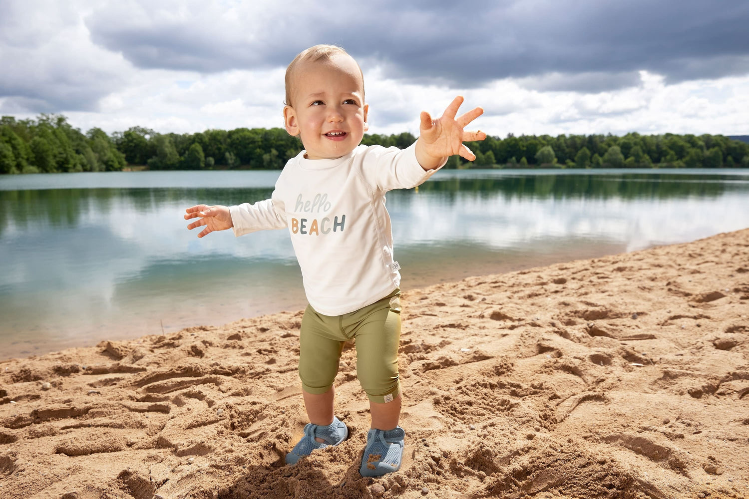 Lässig - Kinder Badeshirt - UV Shirt natur Hello Beach
